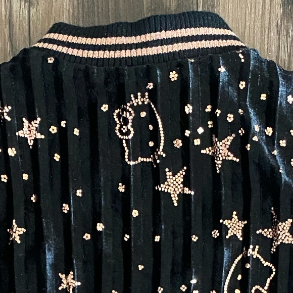Hello Kitty Velvet Jacket 2T - Picture 4 of 5